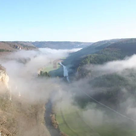 Berghaus Knopfmacher *