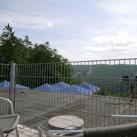 Berghaus Knopfmacher *