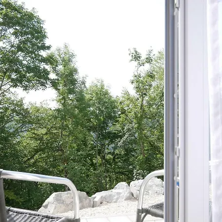 Berghaus Knopfmacher 호텔