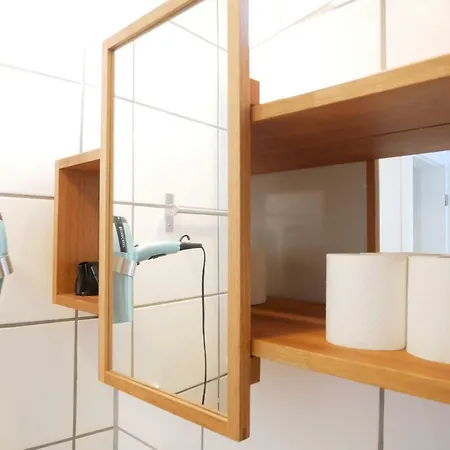 Berghaus Knopfmacher 호텔 *