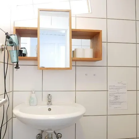 Berghaus Knopfmacher *