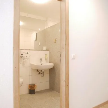 Berghaus Knopfmacher *